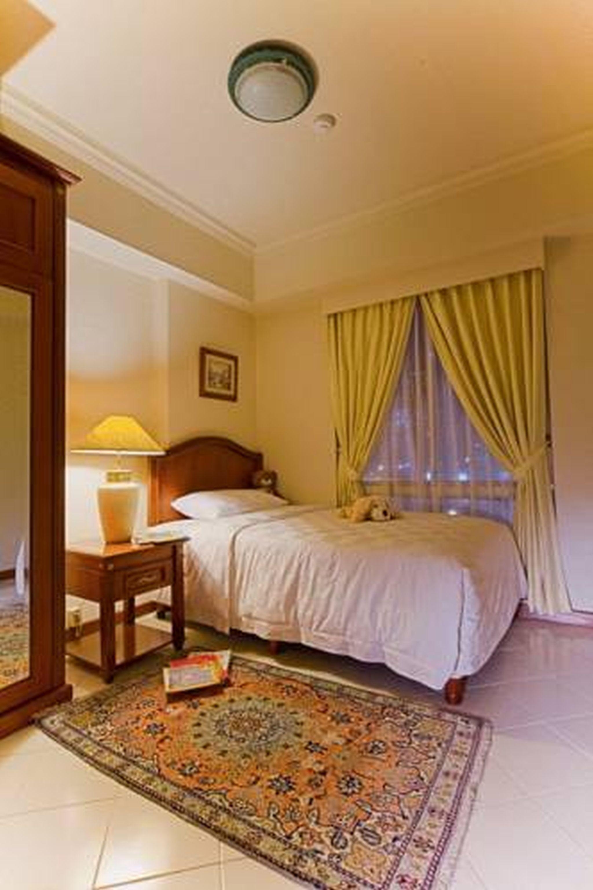 The Residences At Puri Casablanca Jakarta Exterior photo